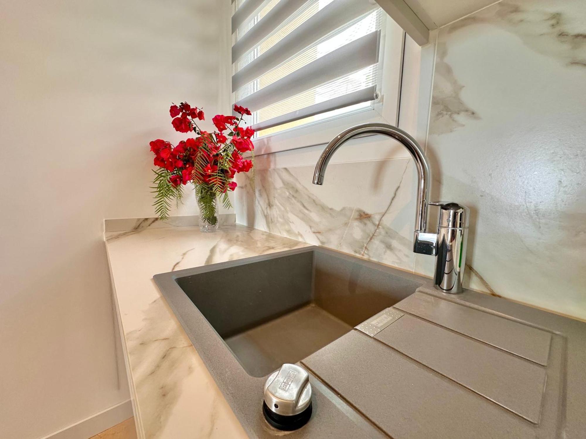 Sunshine Apartment With Sea Viev Costa Adeje  Exterior foto
